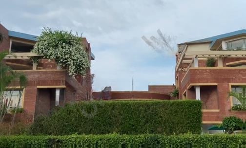 Strawberry Fields High School — photo 1