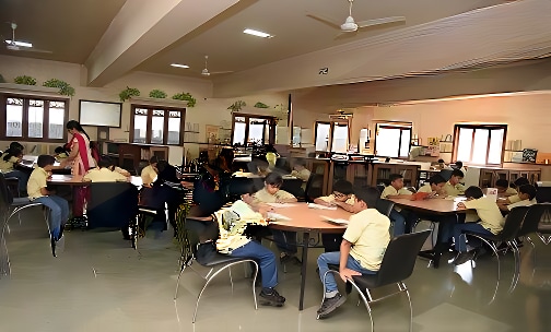 Swadhyay Bhavan School — photo 5