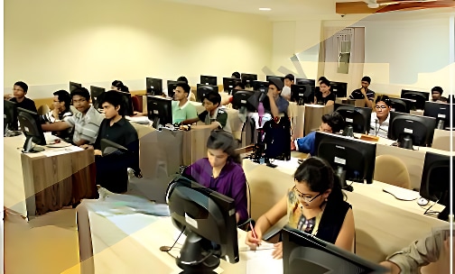 Thakur College of Science And Commerce — photo 3