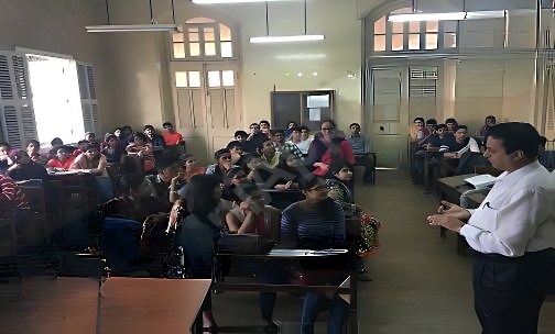 The Byramjee Jeejeebhoy College of Commerce — photo 2