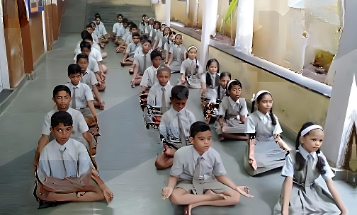 The Modern English High School — photo 15