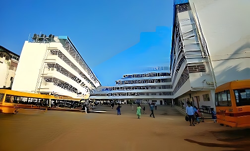 The New Cambridge High School — photo 1