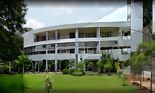The Somaiya Schoool — photo 1