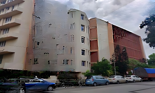 Tolani College of Commerce — photo 1