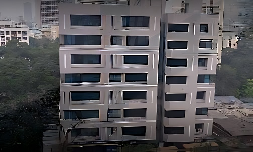 Universal High School — photo 1