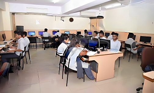 Vidya Mandir Ind. Pre-University College — photo 3