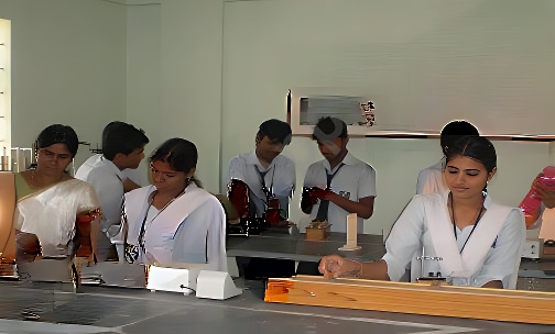 Williams International Pre-University College — photo 3