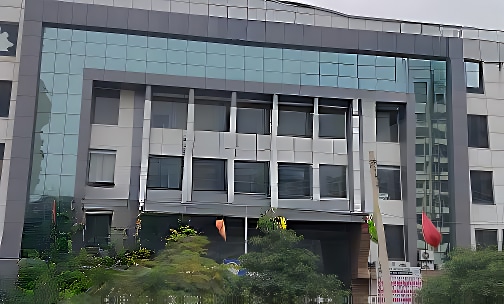 Yaduvanshi Shiksha Niketan — photo 1