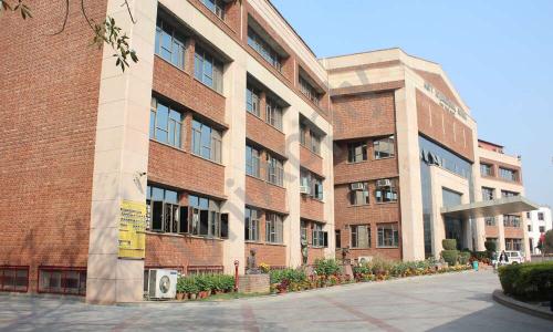 Amity International School — photo 1
