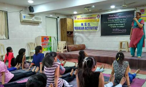 B.M. Ruia Girls' College — photo 5