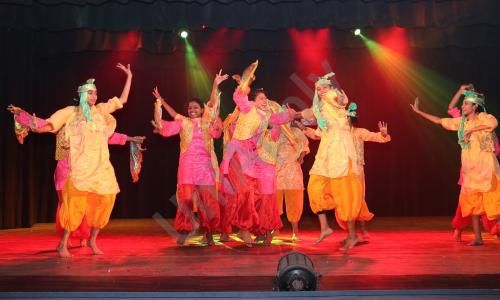 Bai Ruttonbai F D Panday Girls' High School — photo 2