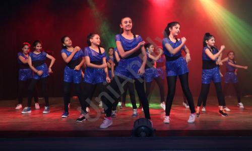 Bai Ruttonbai F D Panday Girls' High School — photo 3