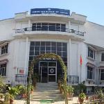 Bharat Vidya Mandir School logo
