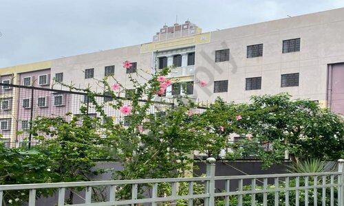 Central Modern School — photo 1
