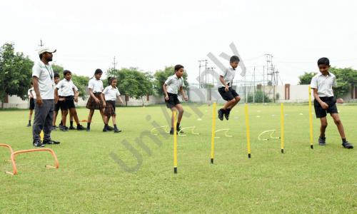 Darbari Lal Foundation World School — photo 7
