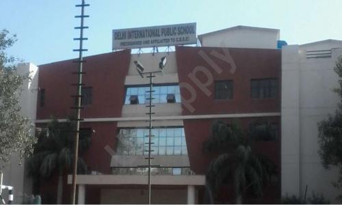 Delhi International Public School — photo 1