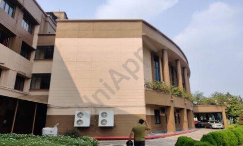 Delhi Public School — photo 1