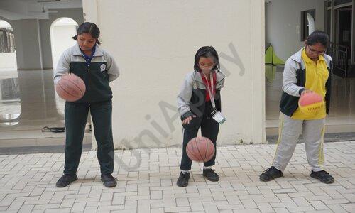 Delhi World Public school — photo 15
