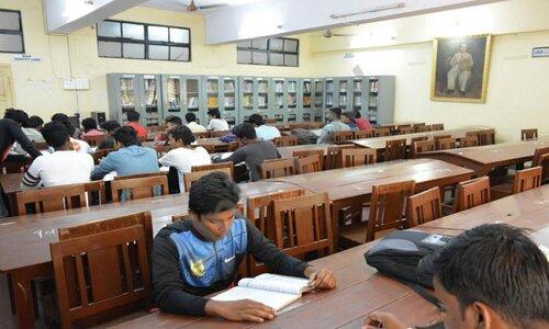 Dr.Ambedkar College of Commerce And Economics — photo 3