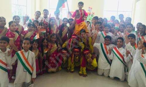 Emerald International School — photo 8