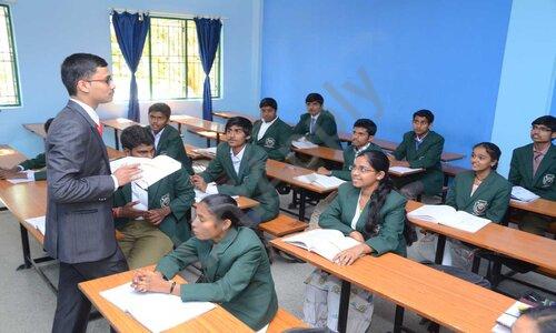 Fullinfaws College — photo 2