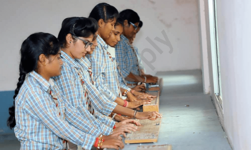 Hindu Rao Senior Secondary School — photo 7