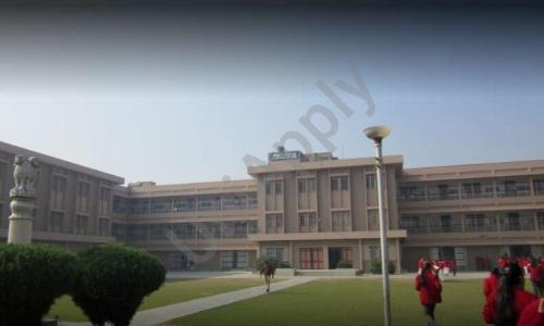Holy Child Senior Secondary School — photo 1