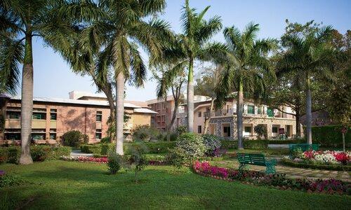 Hopetown Girls’ School — photo 1