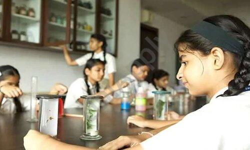 Kudilal Govindram Seksaria English School — photo 6