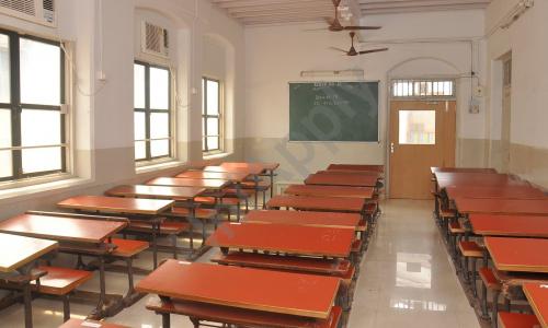 Lilavati Lalji Dayal High School And College of Commerce — photo 5