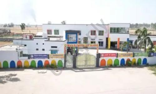 Maa Vaishno Internationalhigh School — photo 1