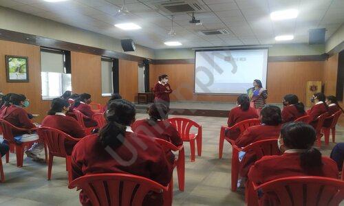 Maharani Gayatri Devi Girls' School — photo 1