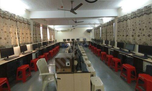 Maharashtra College of Arts, Science and Commerce — photo 4