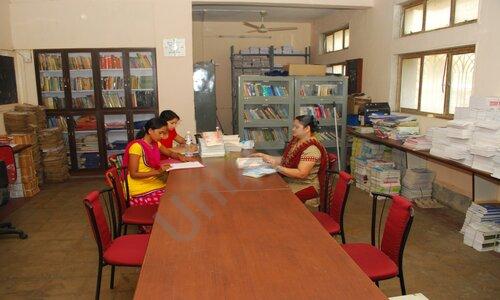 Navneet College of Arts, Science And Commerce — photo 3