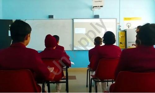 Om Public School — photo 9