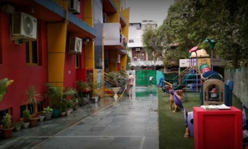 Petals World School — photo 2