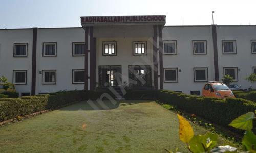 Radha Ballabh Green Public School — photo 1