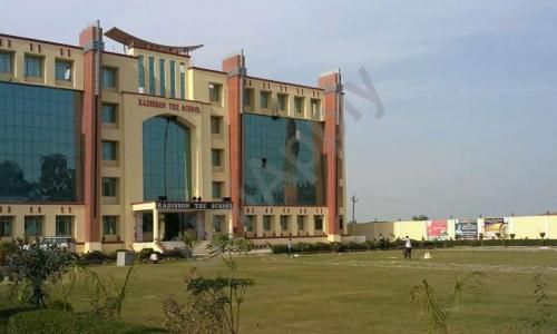 Radisson The School — photo 1