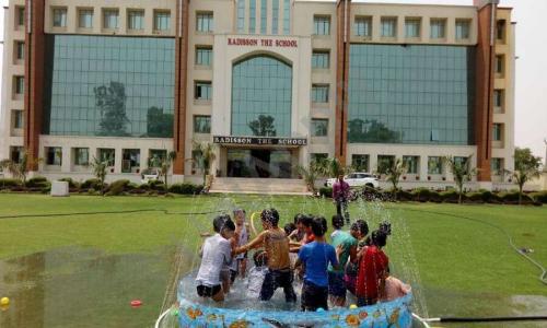Radisson The School — photo 4