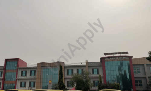 Royal Public Senior Secondary School — photo 1