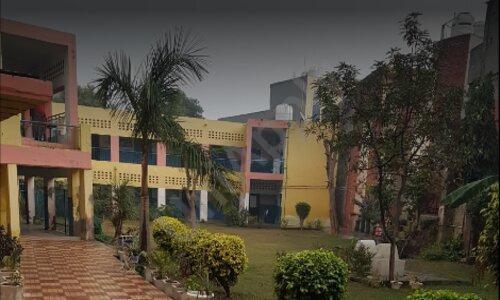 S.R. Public School — photo 1