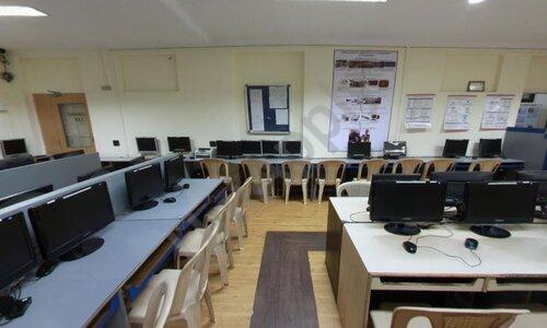 Shri T P Bhatia College of Science — photo 4