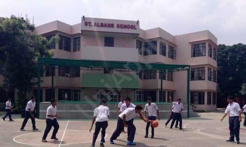 St. Albans School — photo 1