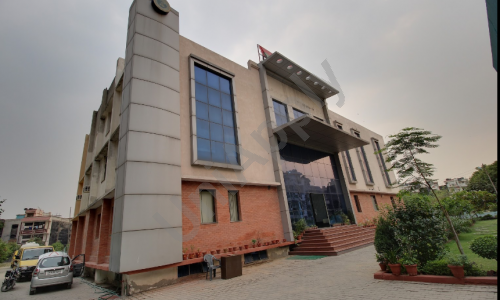St. Andrews World School — photo 1