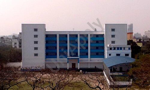 St. James' School — photo 1