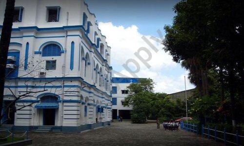 St. James' School — photo 3