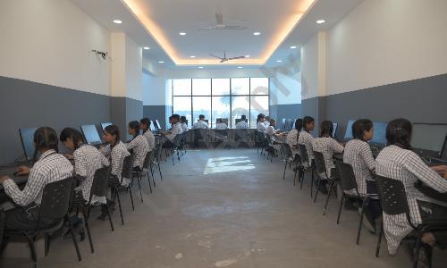 Uma Public School — photo 18
