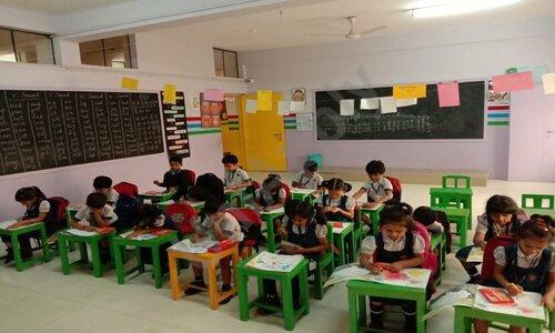 VET School — photo 3